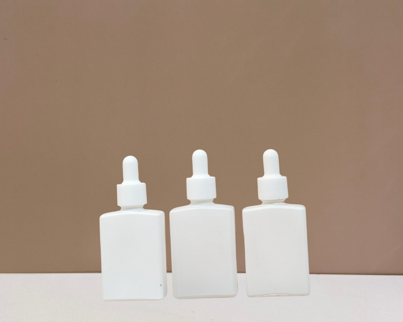 30ml Rectangle Glass Bottle with Plain White Dropper