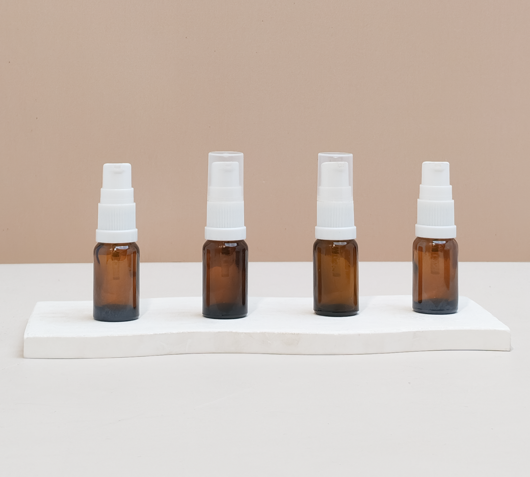 10Ml Glass Bottle With White Treatment Pump (Round)