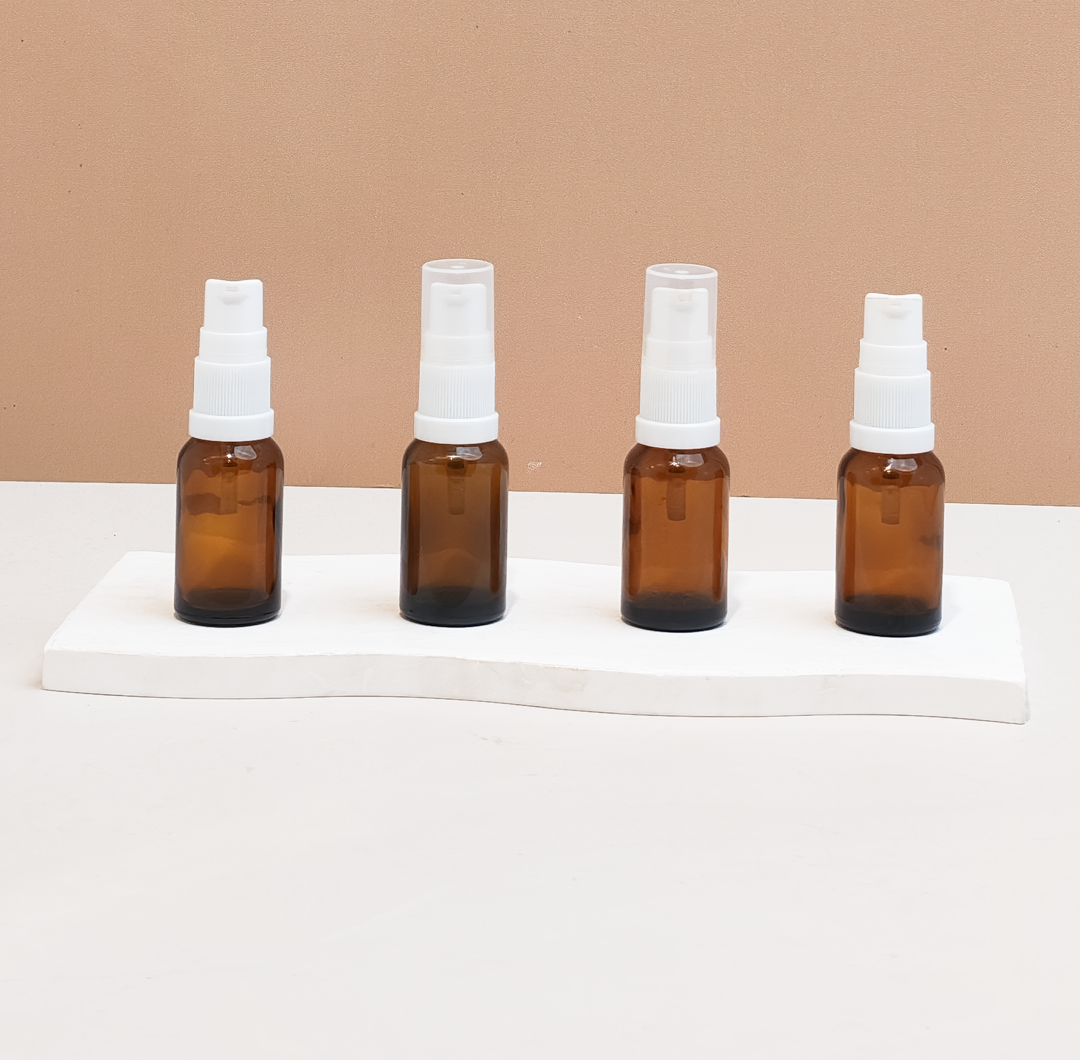 15Ml Glass Bottle With White Treatment Pump (Round)