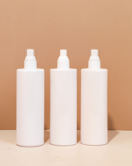 500Ml Tall Pet Bottle With White Mist Spray