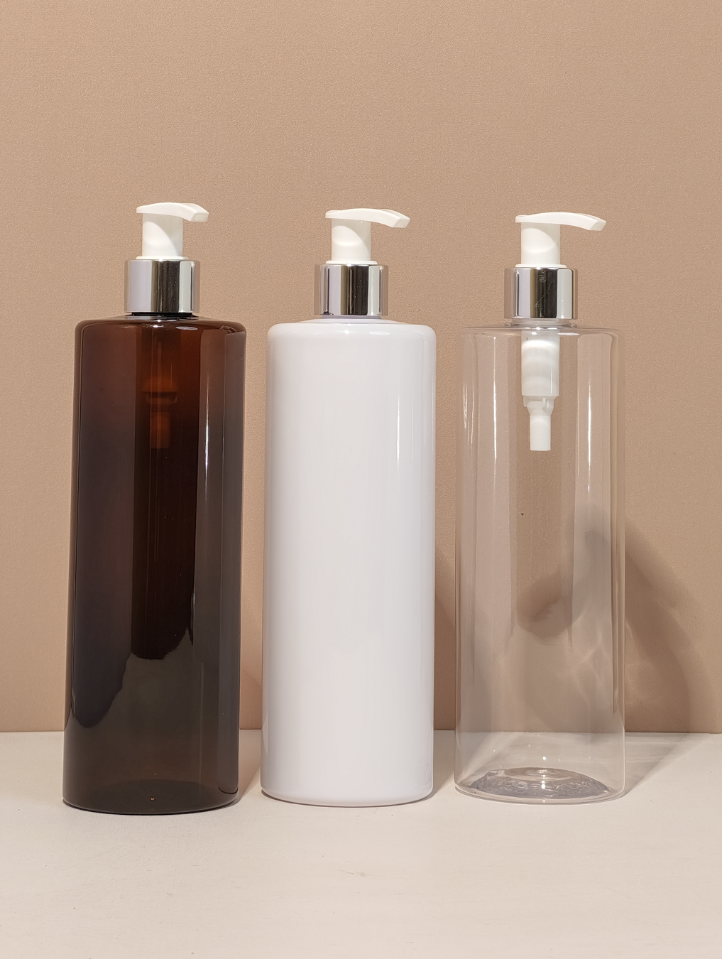 500Ml Tall Pet Bottle With Silver White Lotion Pump