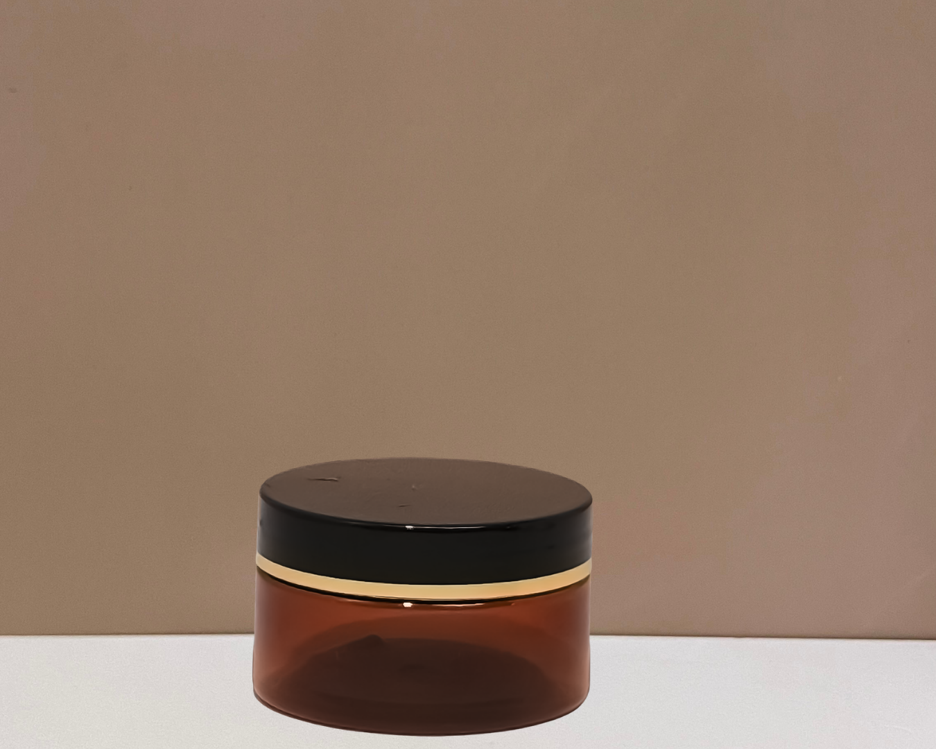 100g Plastic Jar with Black Lid and Gold Strip