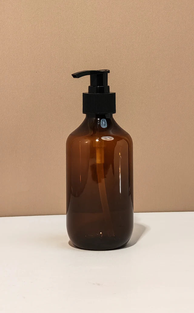 300Ml Boston Amber Pet Bottle With Black Lotion Pump