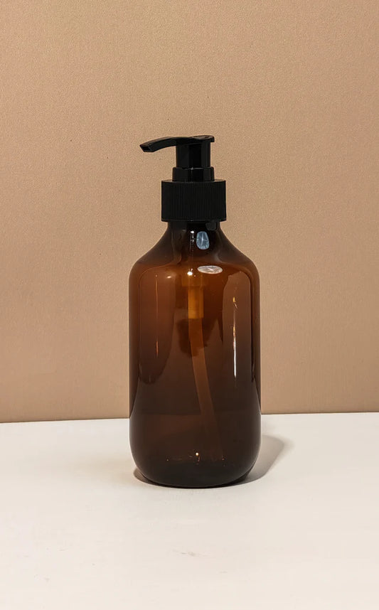 300Ml Boston Amber Pet Bottle With Black Lotion Pump