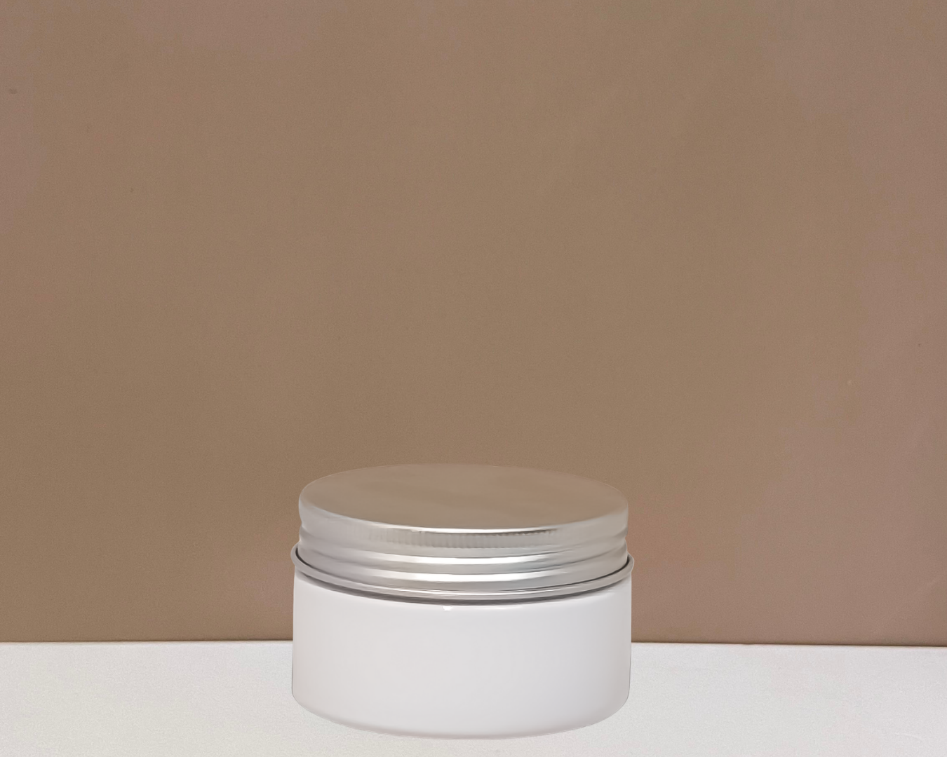 100g Plastic Jar With Silver Aluminium Lid