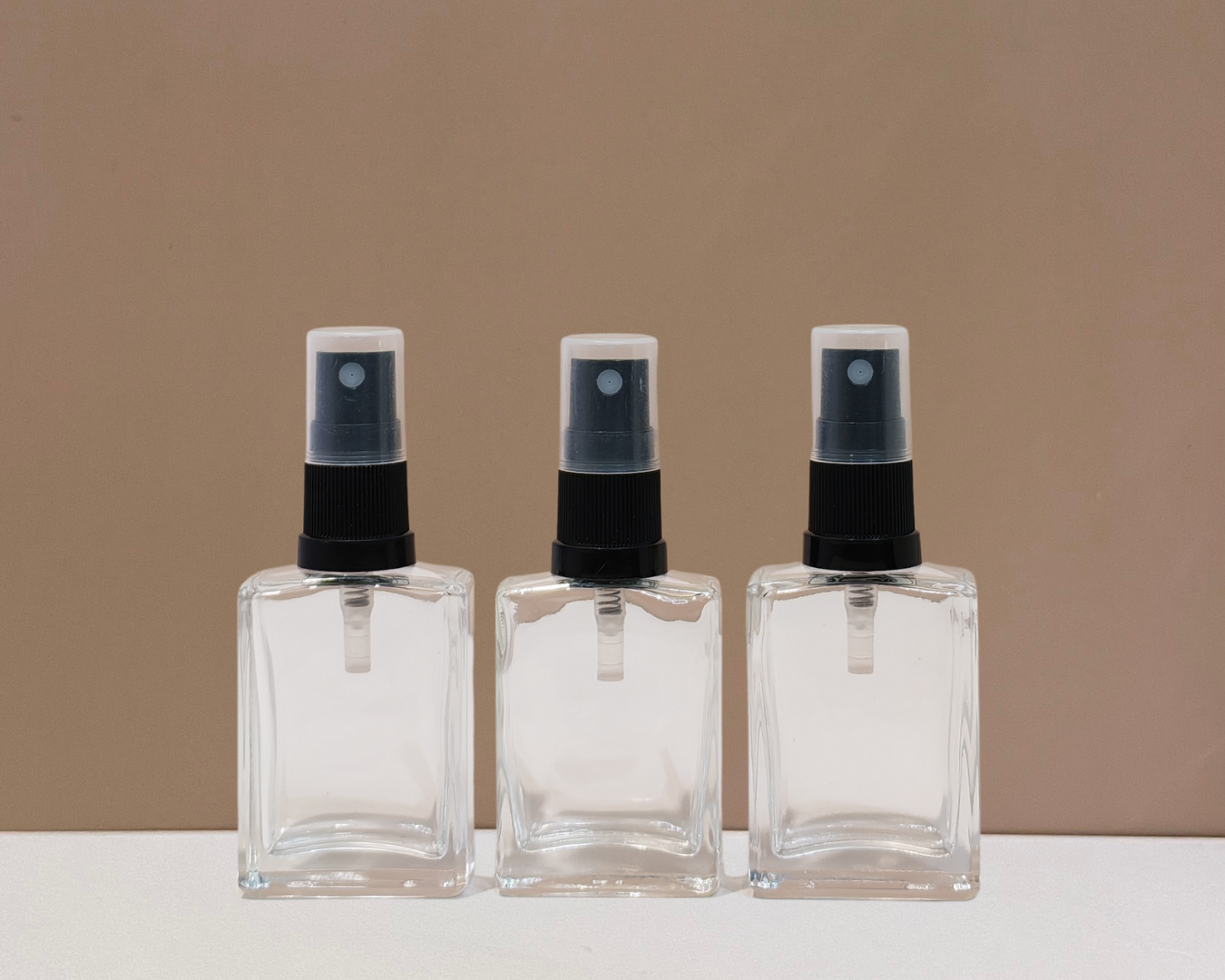 30ml Rectangle Glass Bottle with Black Mist Sprayer