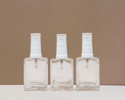 30ml Rectangle Glass Bottle with White Treatment Pump