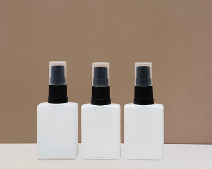 30ml Rectangle Glass Bottle with Black Treatment Pump