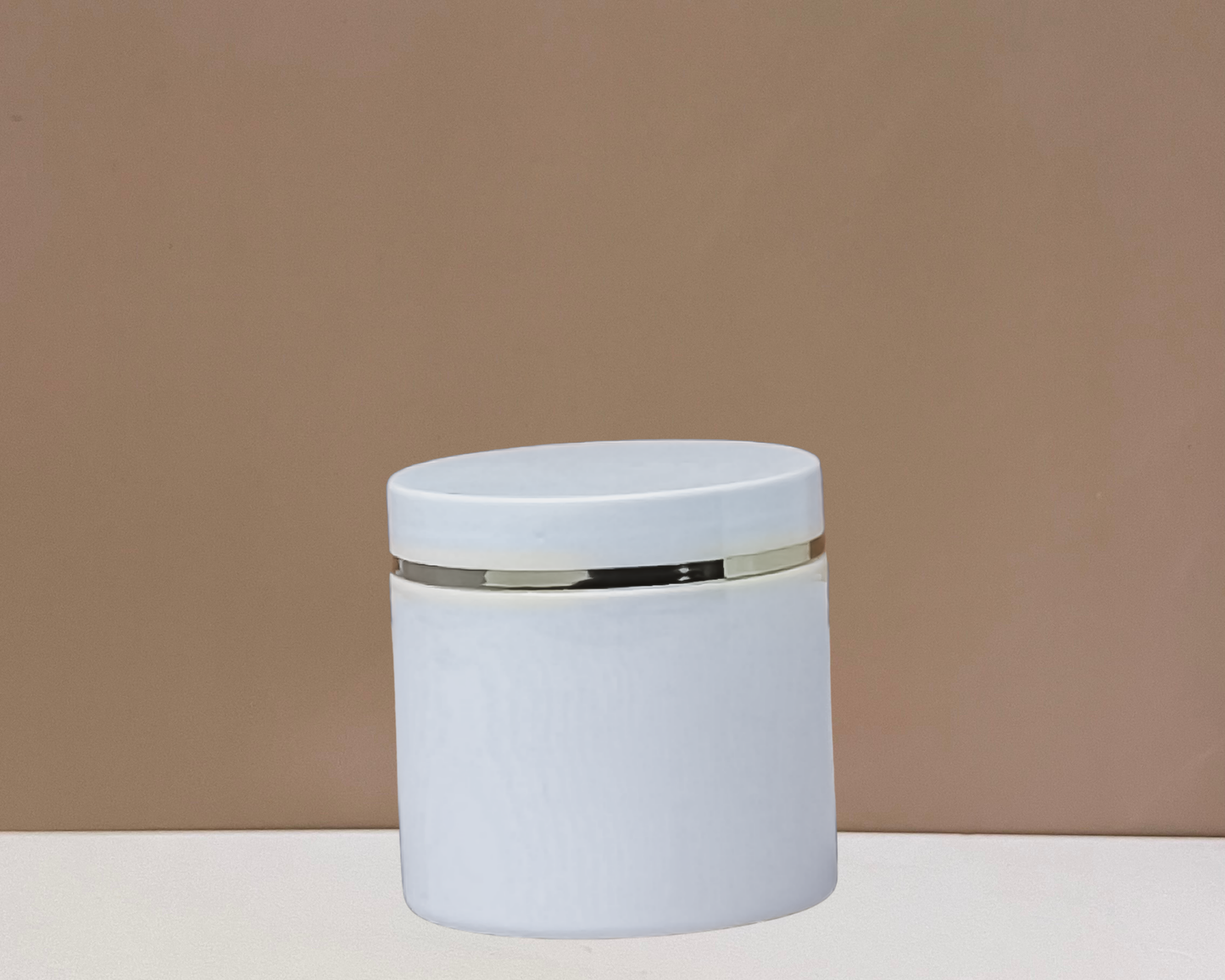200g Plastic Jar White Lid With Gold Strip
