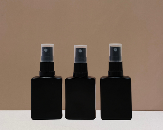 30ml Rectangle Glass Bottle with Black Mist Sprayer