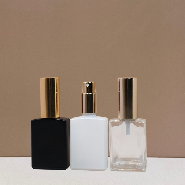 30ml Rectangle Glass Bottle with Gold Mist Sprayer