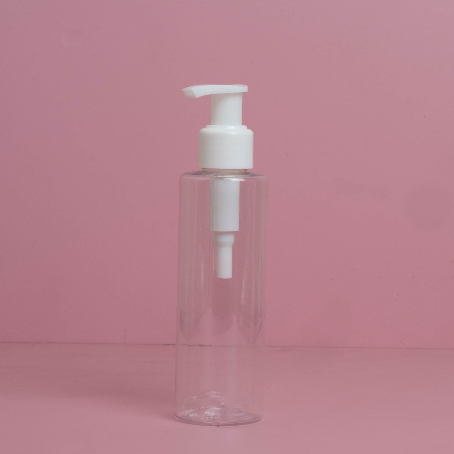 150Ml Pet Bottle With Old White Lotion Pump