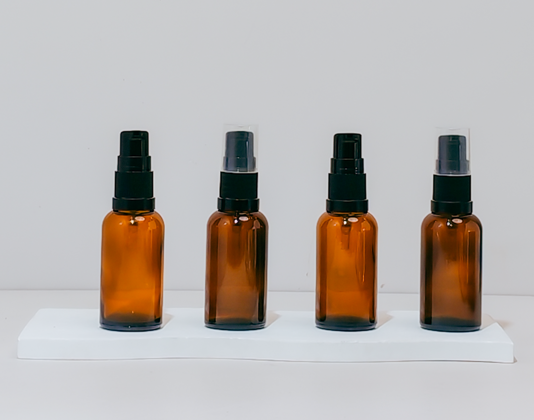 30Ml Glass Botte With Black Treatment Pump (Round)