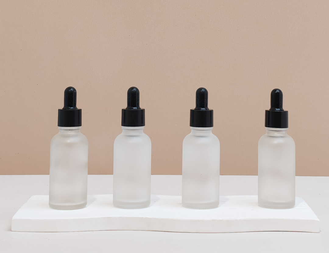 30Ml Glass Bottle With Black Smooth Dropper (Round)