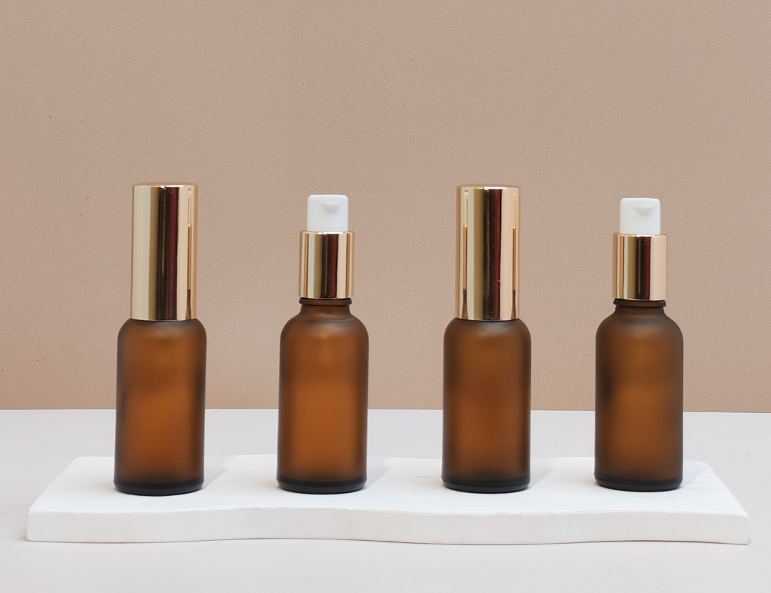 30ml Glass Bottle with Gold Treatment Pump