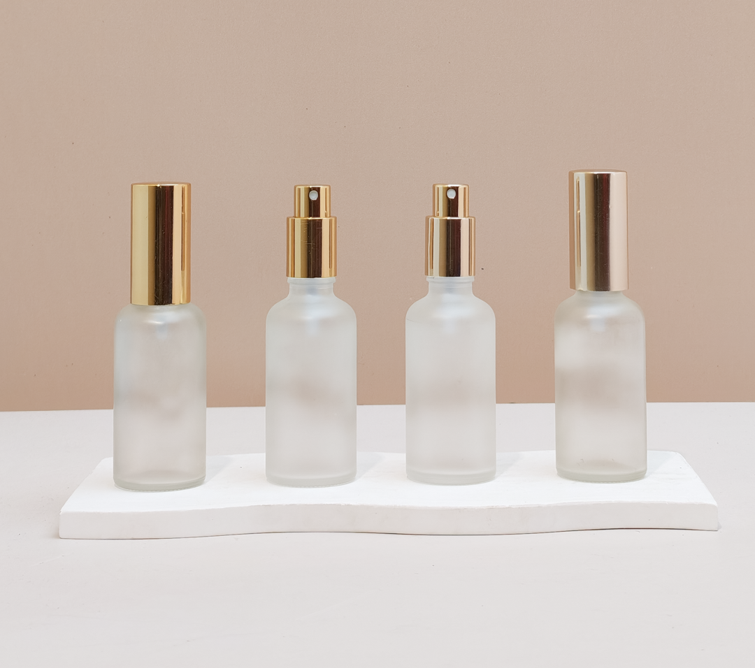 50Ml Glass Bottle With Gold Mist Sprayer (Round)