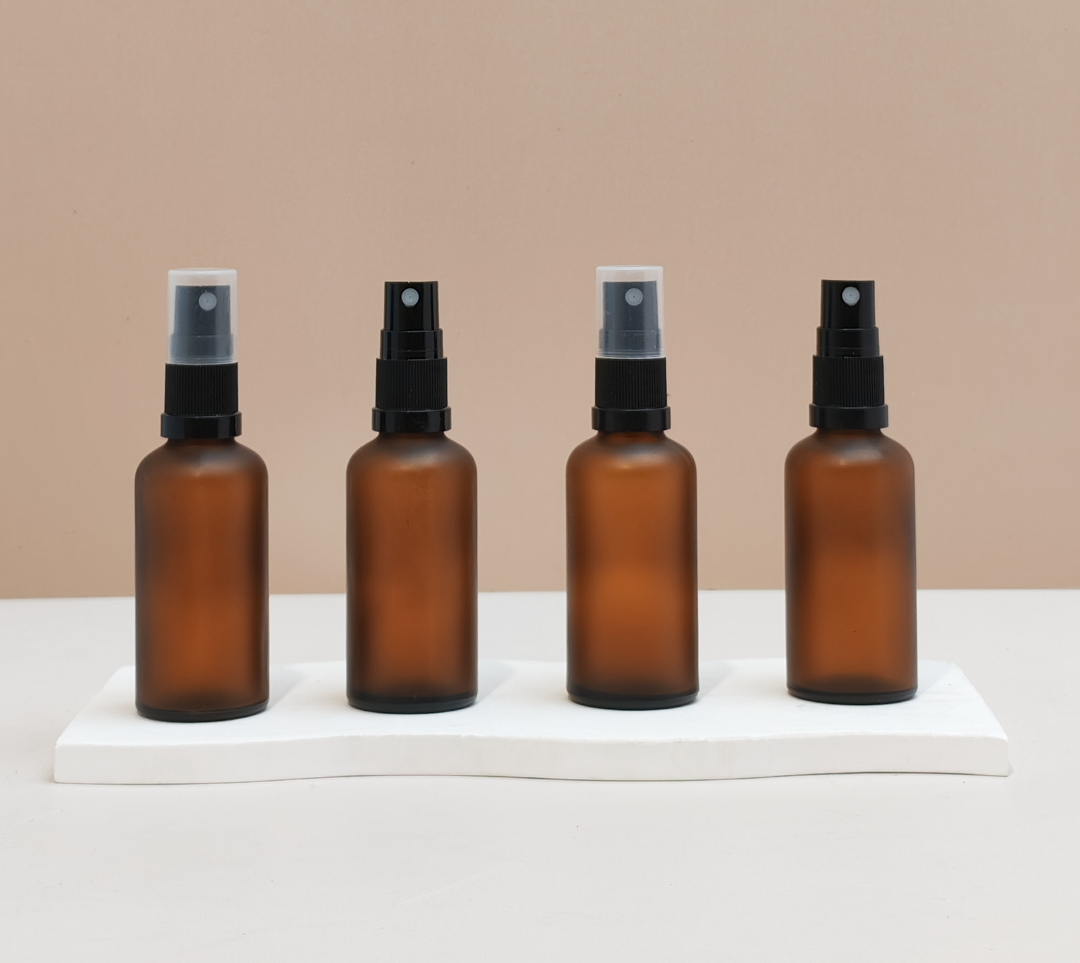 50Ml Glass Bottle With Black Mist Sprayers (Round)