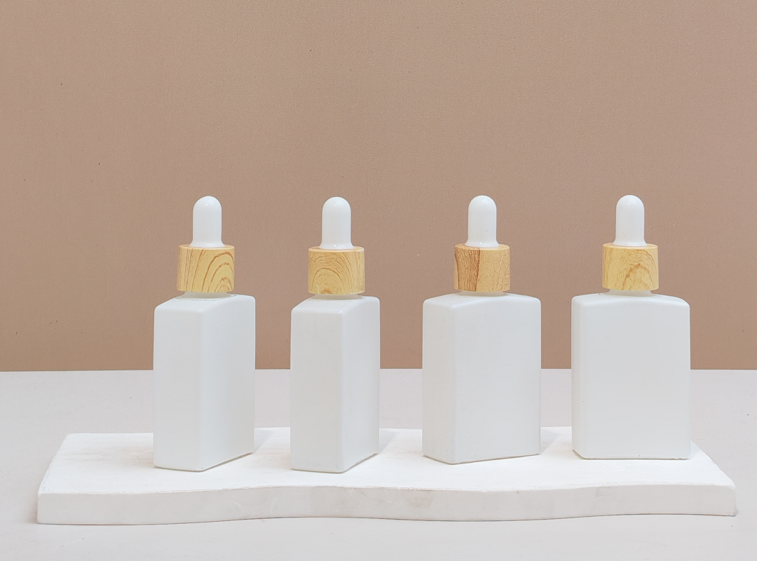 30ml Matte White Rectangle Glass Bottle