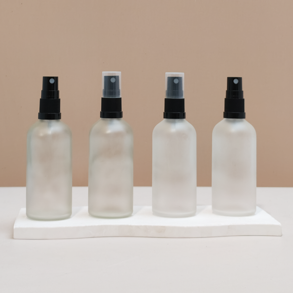 100Ml Glass Bottle With Black Mist Sprayer (Round)