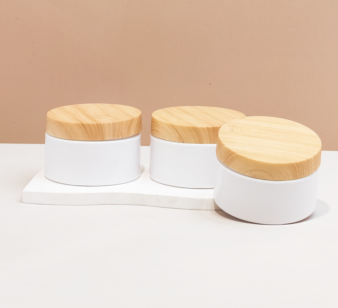 100g Plastic Jar With Bamboo Lid