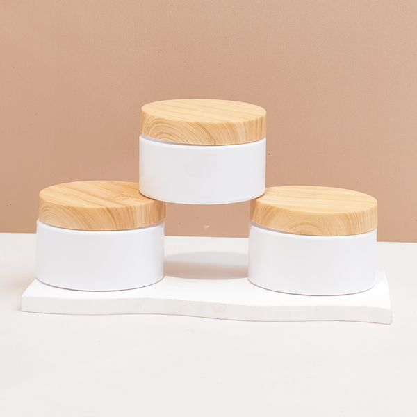 100g Plastic Jar With Bamboo Lid