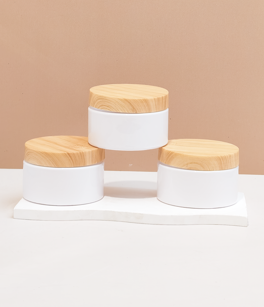 100g Plastic Jar With Bamboo Lid