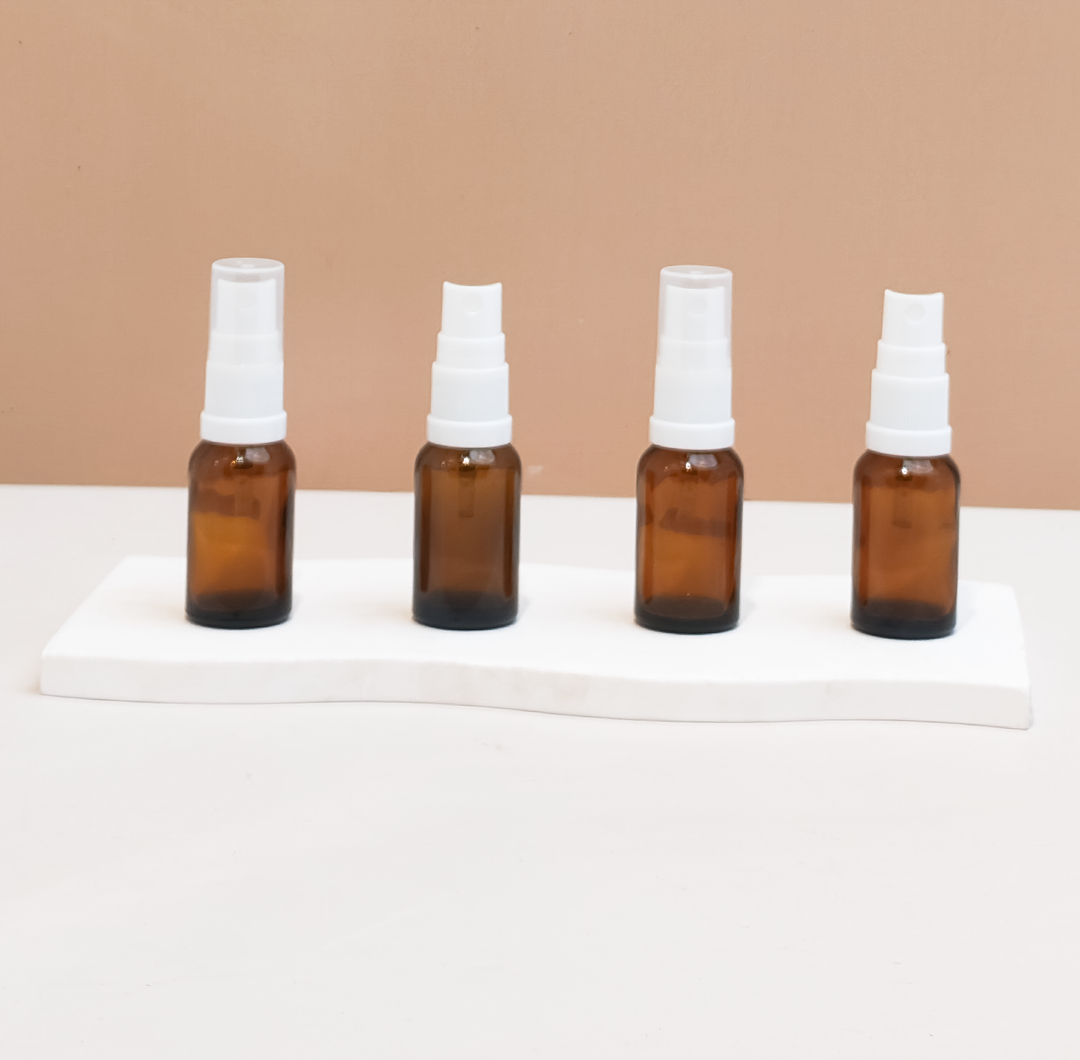 15Ml Glass Bottle With White Mist Sprayer (Round)