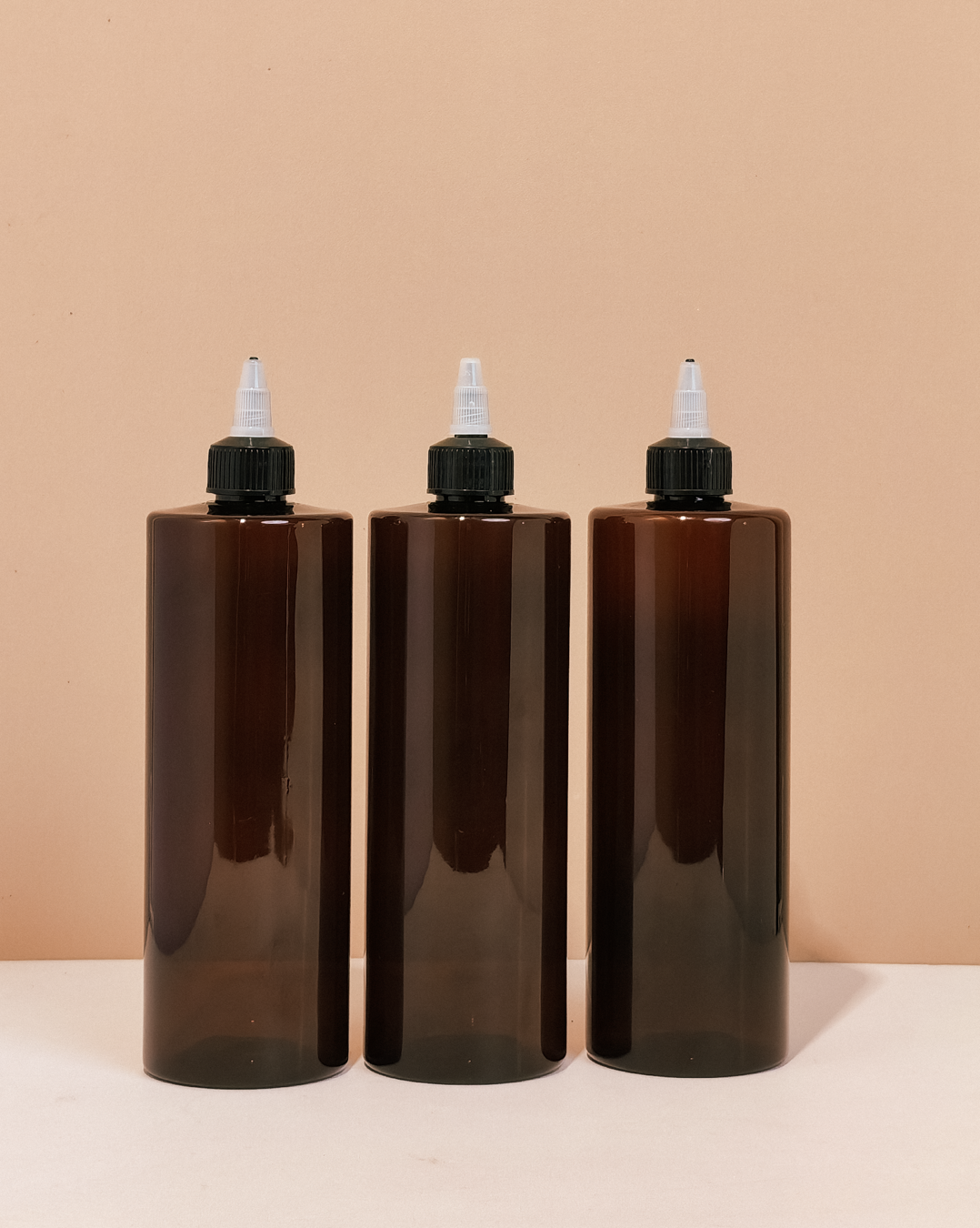 500Ml Tall Pet Bottle With Black Applicator With Clear Top