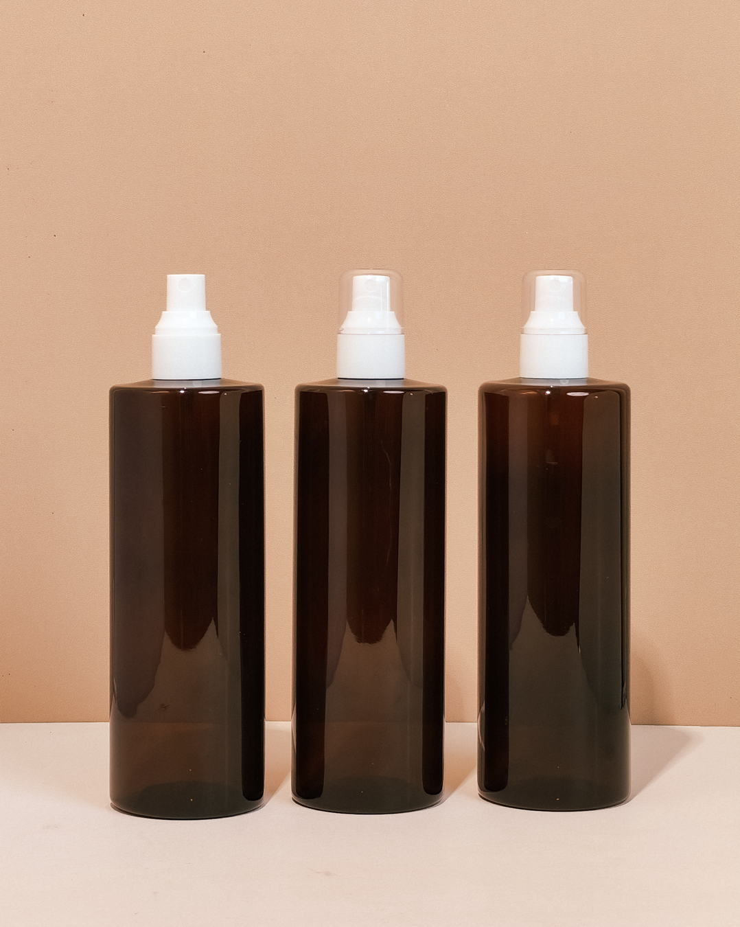 500Ml Tall Pet Bottle With White Mist Spray