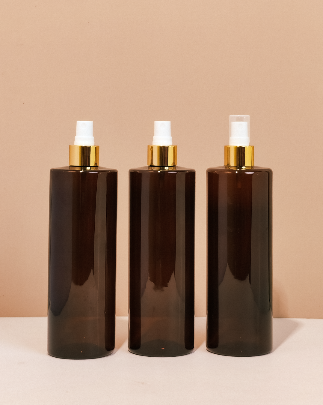 500Ml Tall Pet Bottle With Gold Mist Spray