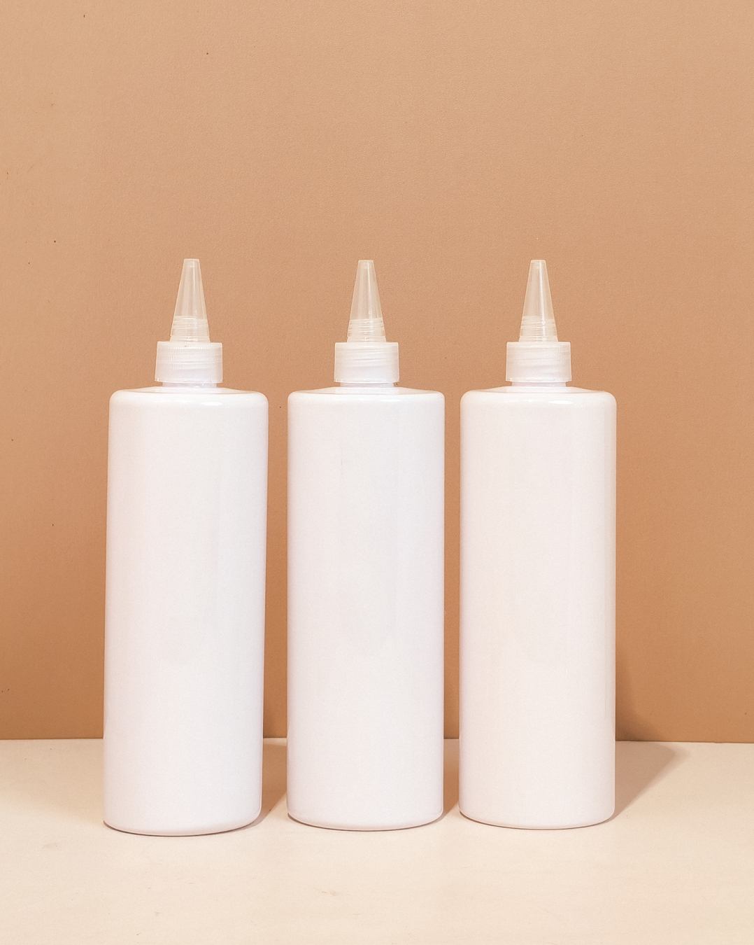 500Ml Tall Pet Bottle With Clear Applicator