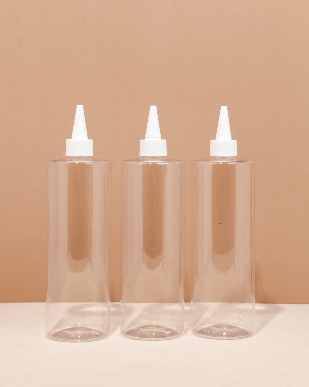 500Ml Tall Pet Bottle With White Applicator