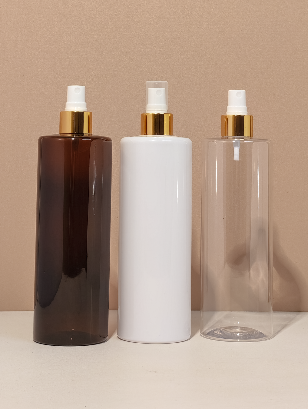 500Ml Tall Pet Bottle With Gold Mist Spray