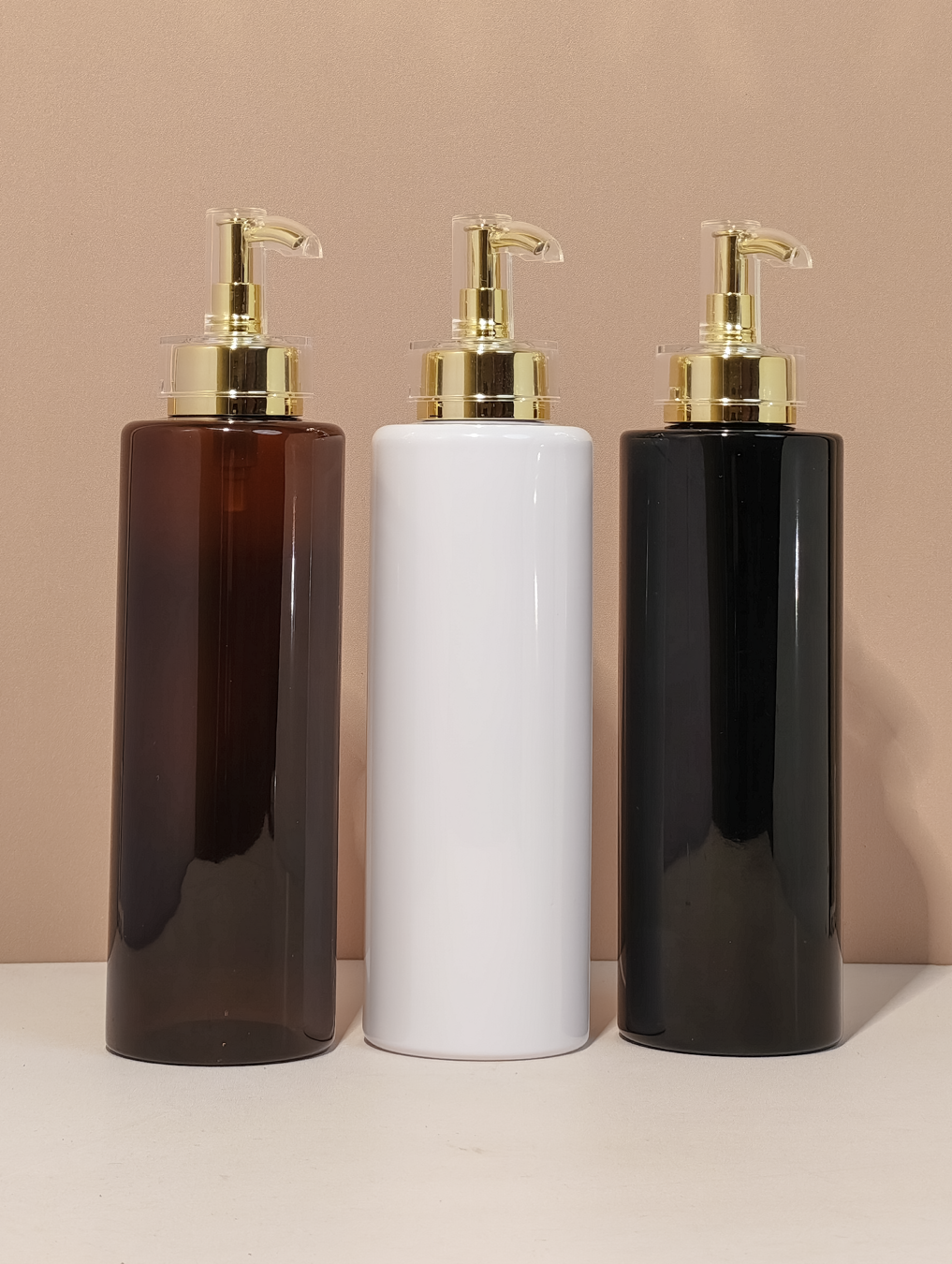 500ml Tall Pet Bottle with Gold Electroplated Pump