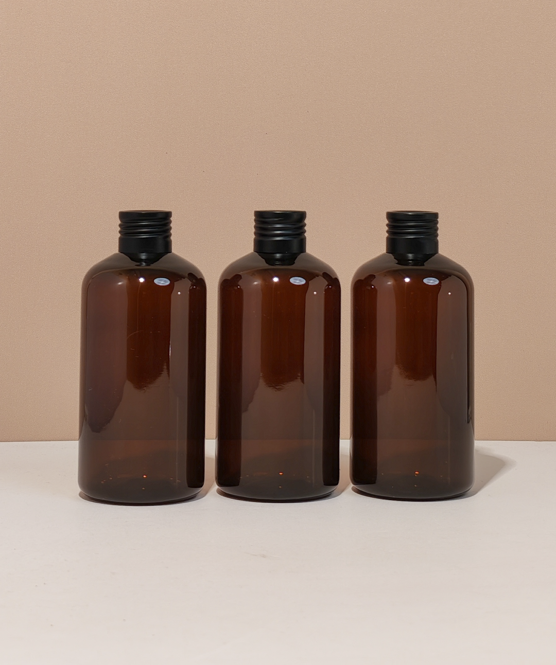 250Ml Short Pet Bottle With Matte Black Aluminium Screw Cap