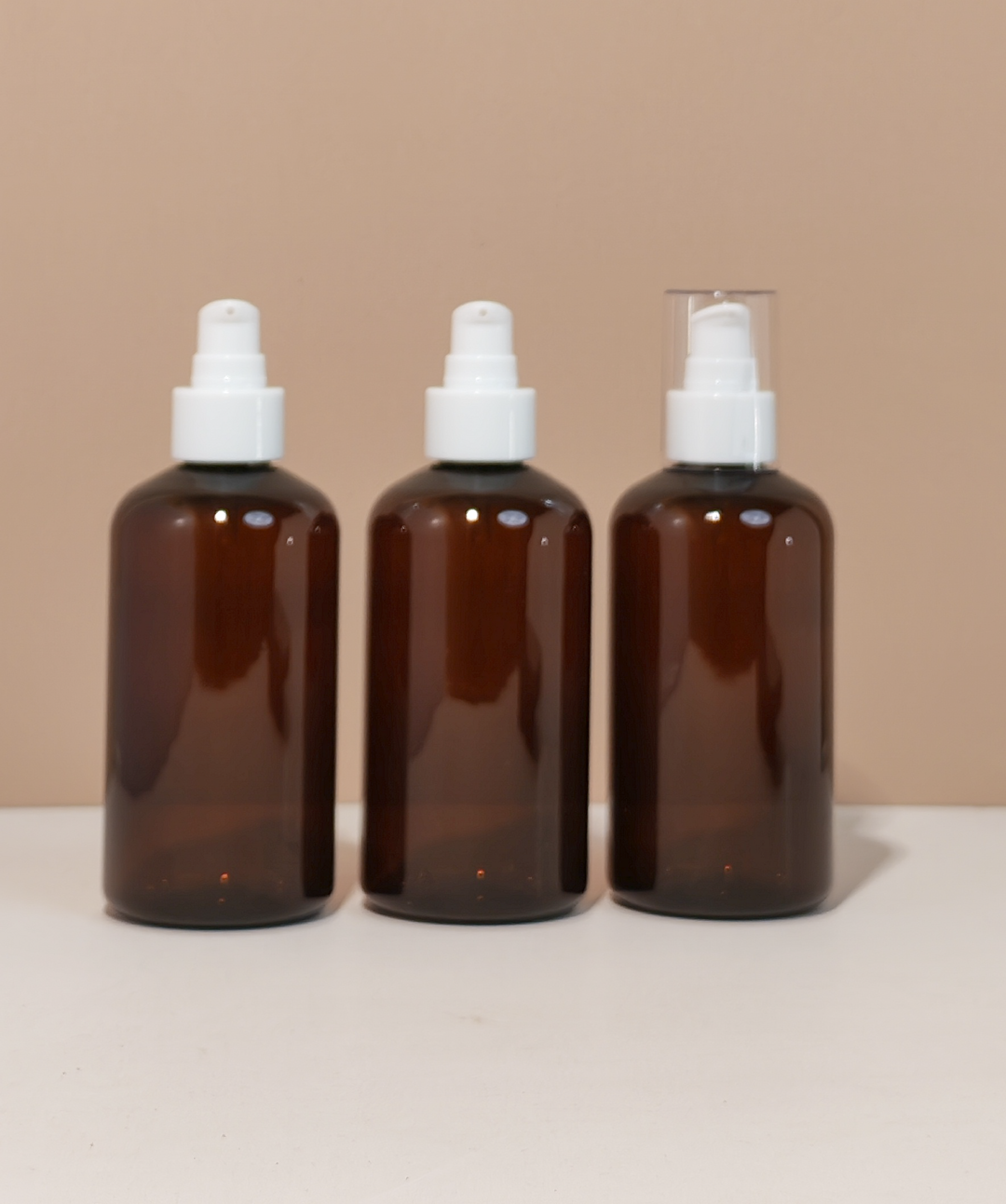 250Ml Short Pet Bottle With White Treatment Pump