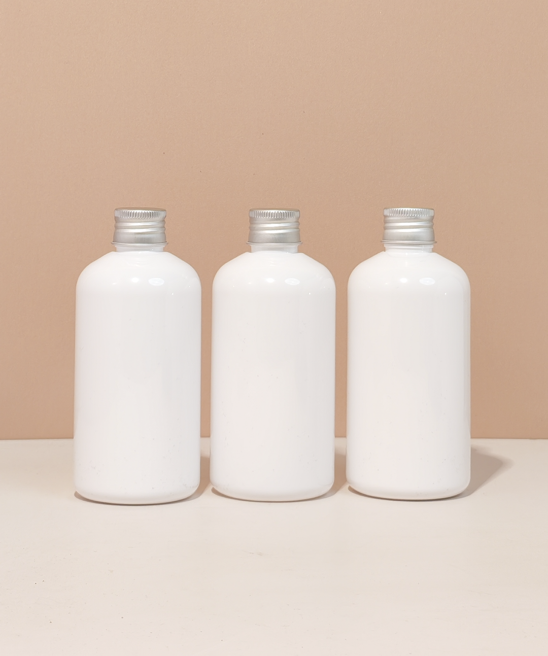 250ml Short Pet Bottle with Silver Aluminium Screw Cap
