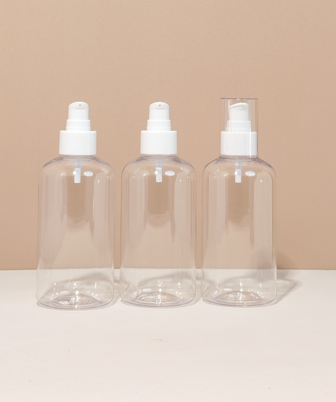 250Ml Short Pet Bottle With White Treatment Pump