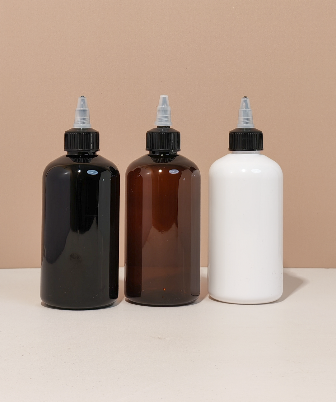 250Ml Short Pet Bottle With Black Applicator With Clear Top