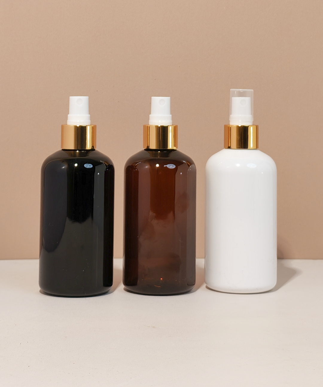 250Ml Short Pet Bottle With Gold Mist Spray