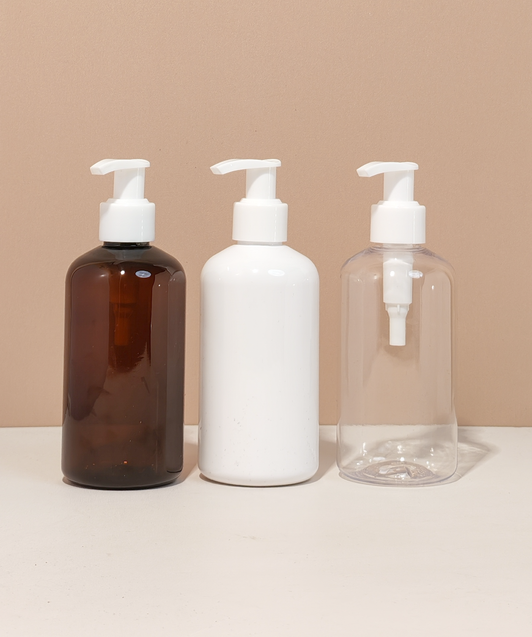 250Ml Short Pet Bottle With Old White Lotion Pump