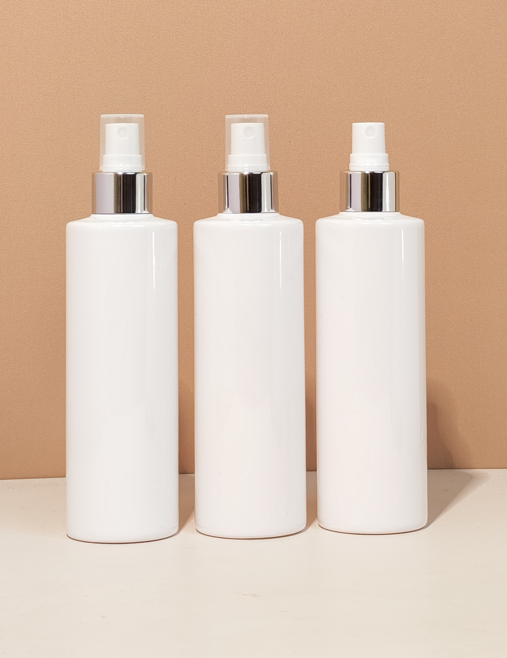 250Ml Tall Pet Bottle With Silver Mist Spray