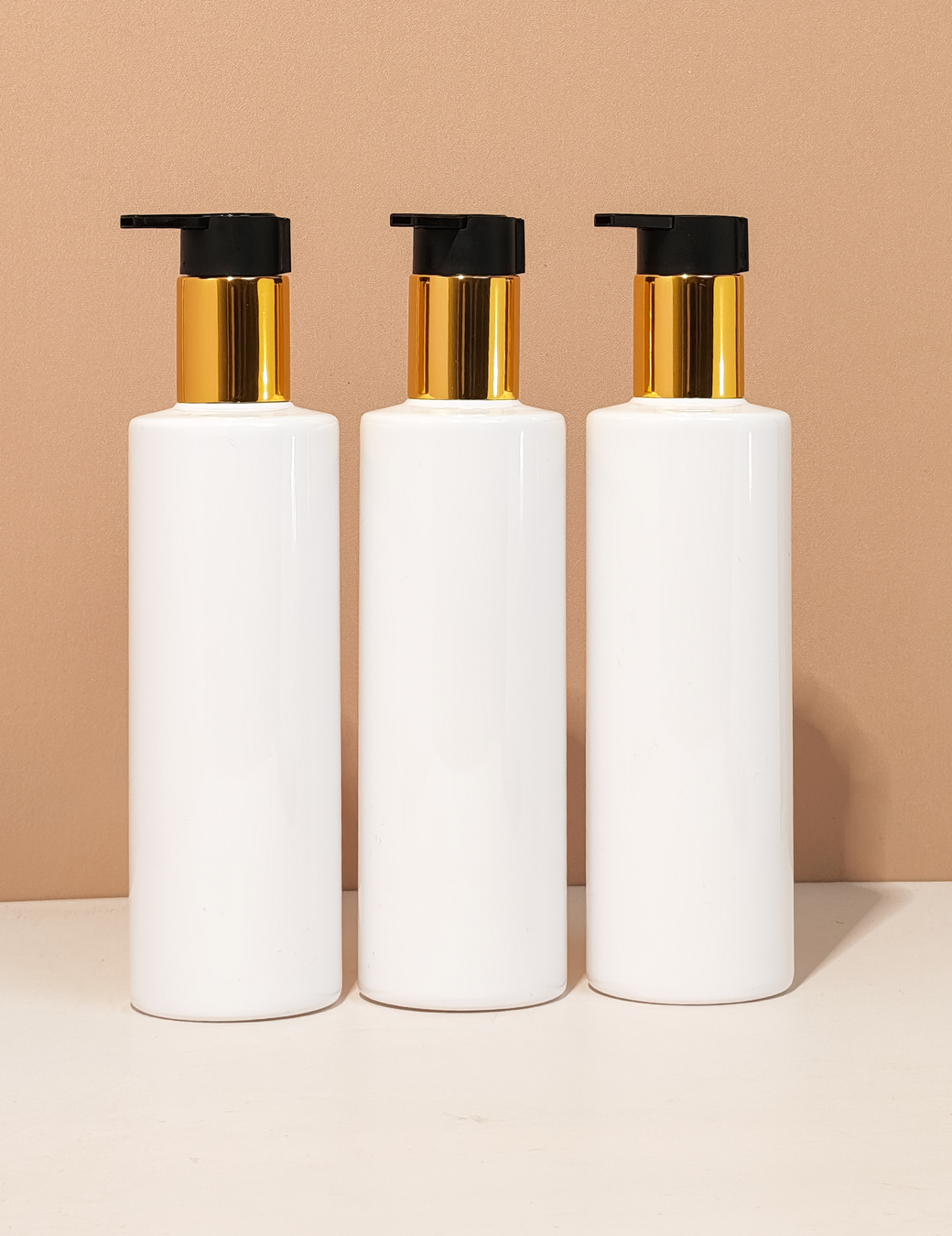250Ml Tall Pet Bottle With New Gold Black Lotion Pump