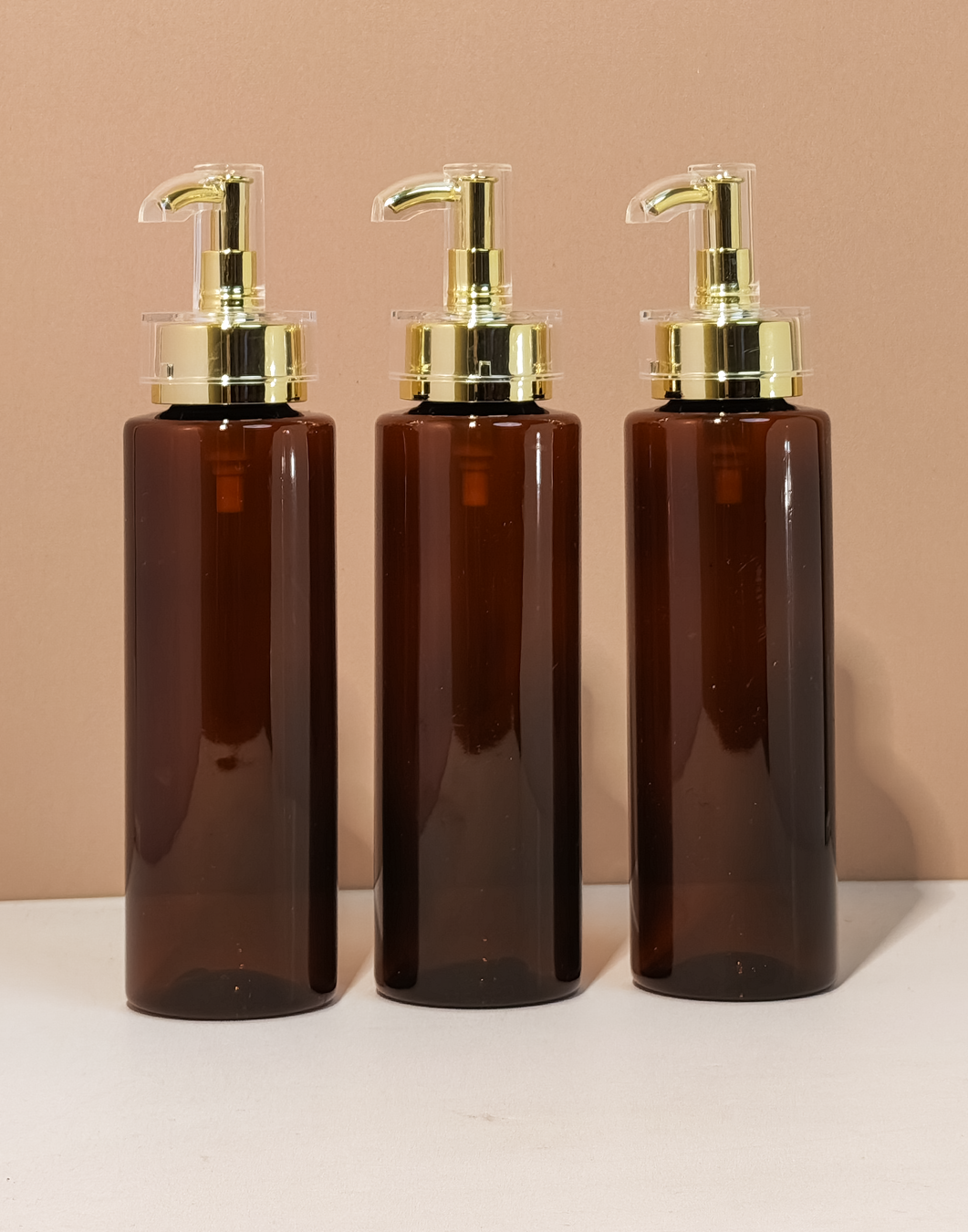 250ml Tall Pet Bottle with Gold Electroplated Pump